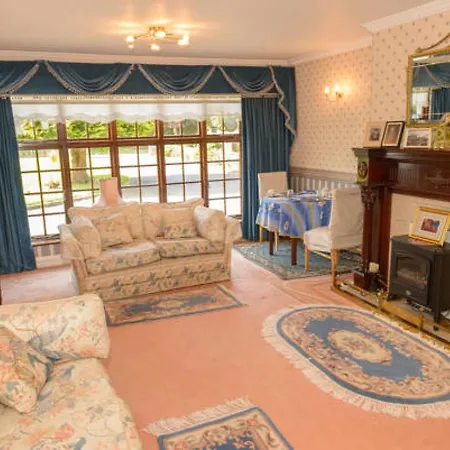 Bed and breakfast Killowen House