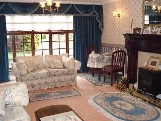 לינה וארוחת בוקר Killowen House