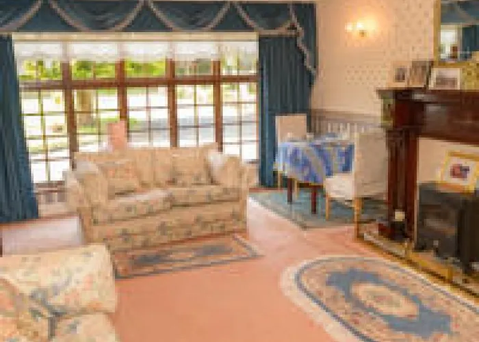 Bed & Breakfast Killowen House
