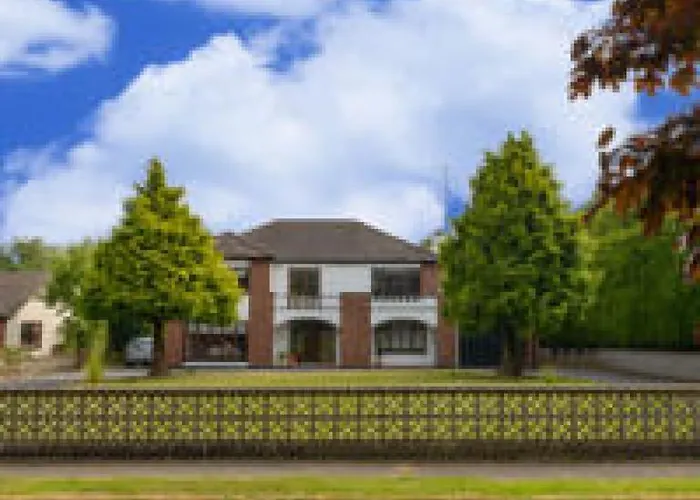 לינה וארוחת בוקר Killowen House 4*